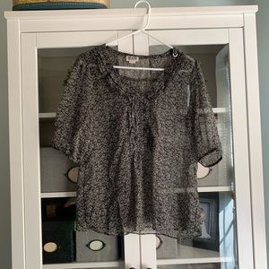 Converse Sheer 3/4 length top